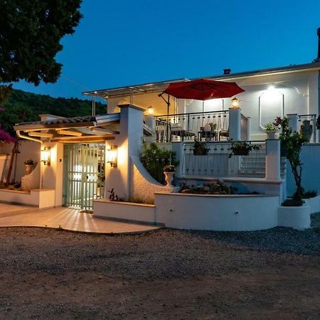 Villa Primaluce Пиццо Экстерьер фото